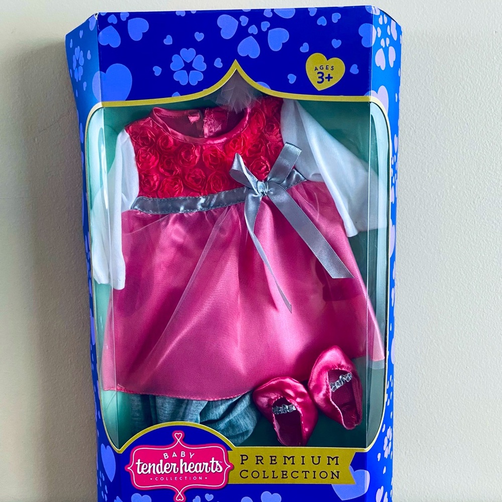 6 NWT Tenderhearts Outfits and a Beautiful 16” Doll - Picture 3 of 11